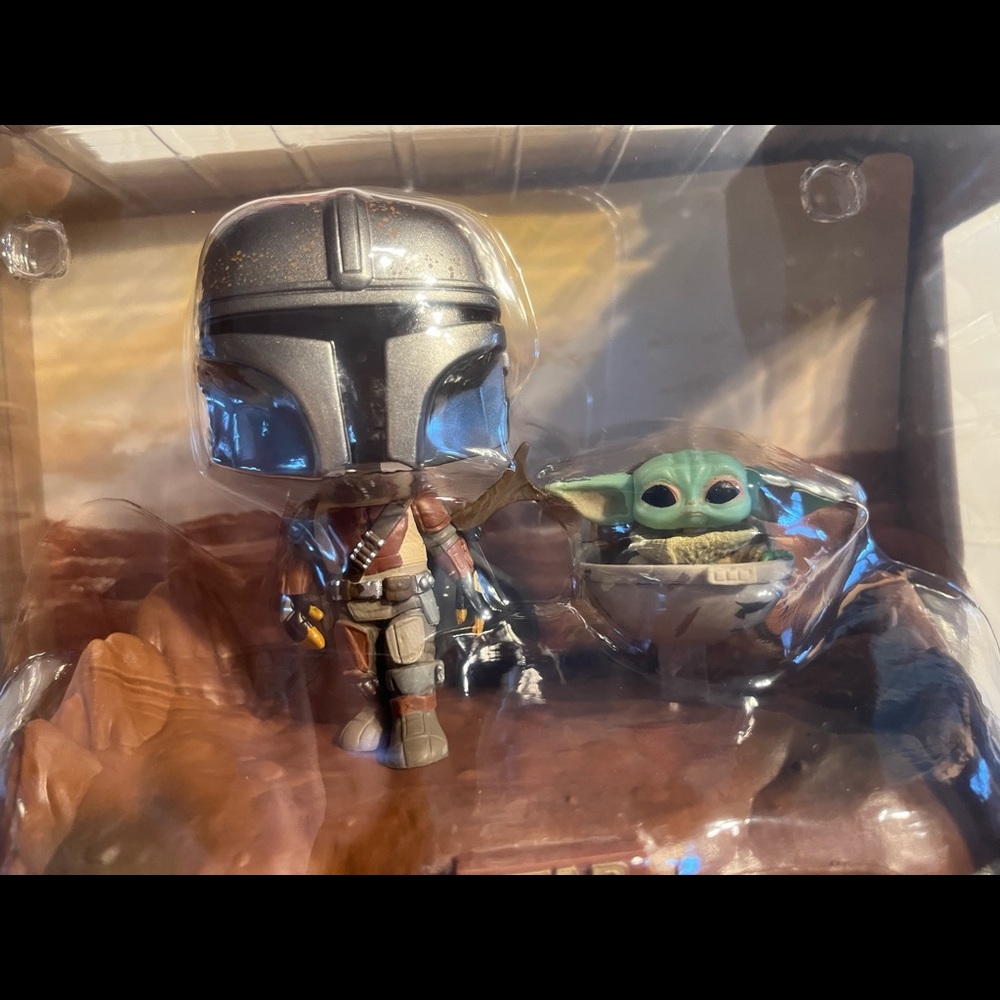 The Mandalorian with The Child Funko Pop